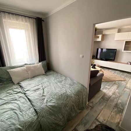 Chill Apartman Miskolc Buitenkant foto