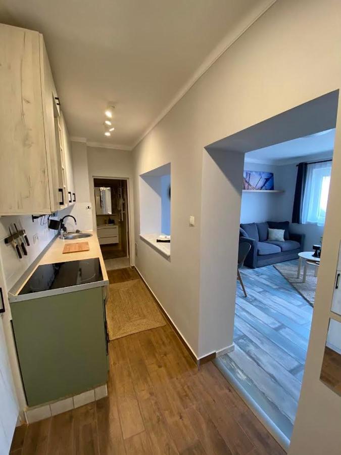 Chill Apartman Miskolc Buitenkant foto