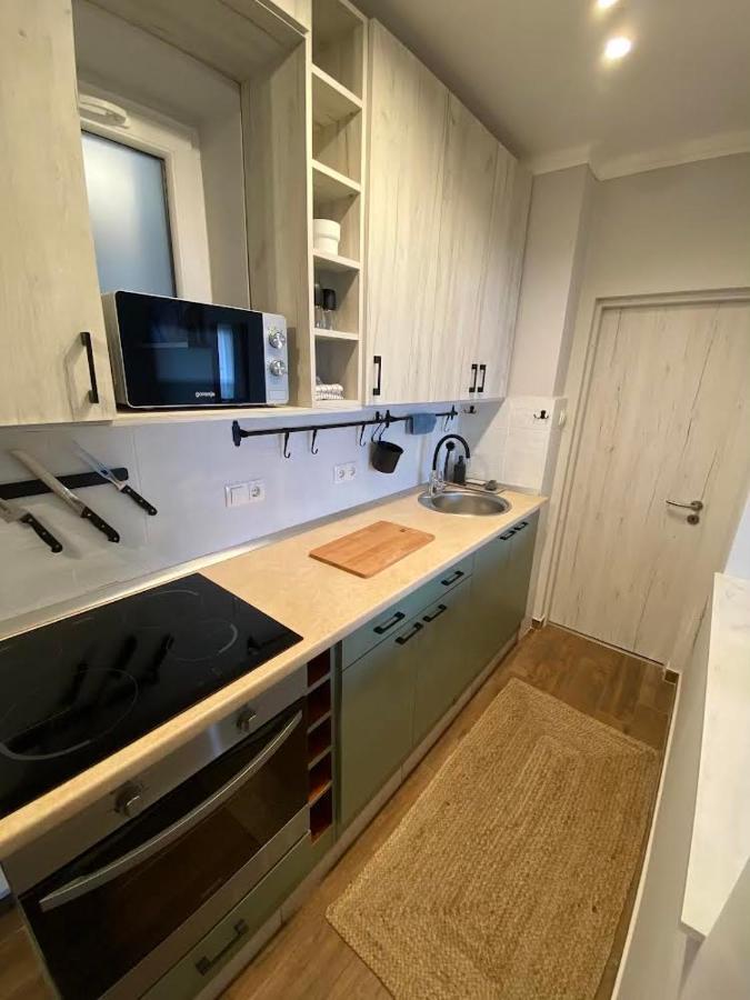 Chill Apartman Miskolc Buitenkant foto